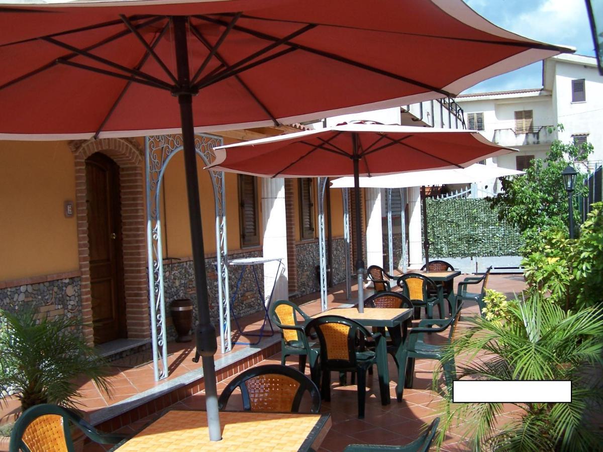 Hotel Nautilus Nicotera Exterior photo